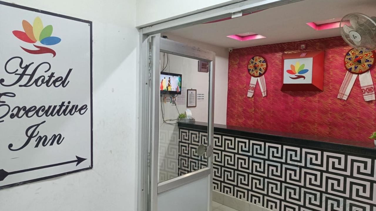 Hotel Executive Inn Hailakandi エクステリア 写真